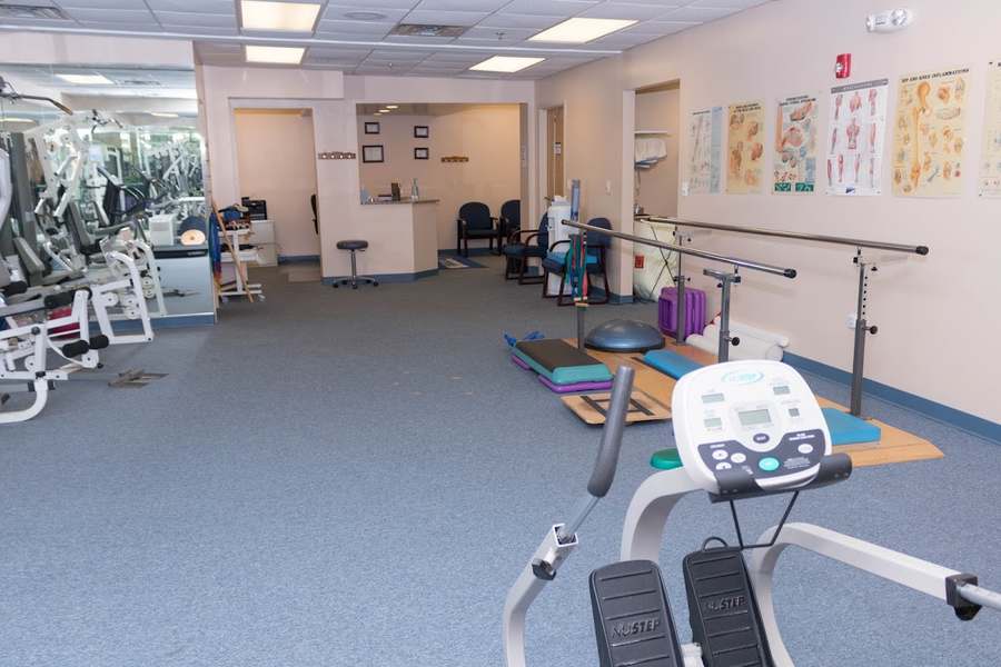 Premier Physical Therapy — Physical & Rehabilitation Therapy in W Chestnut St Ste 140, Chicago