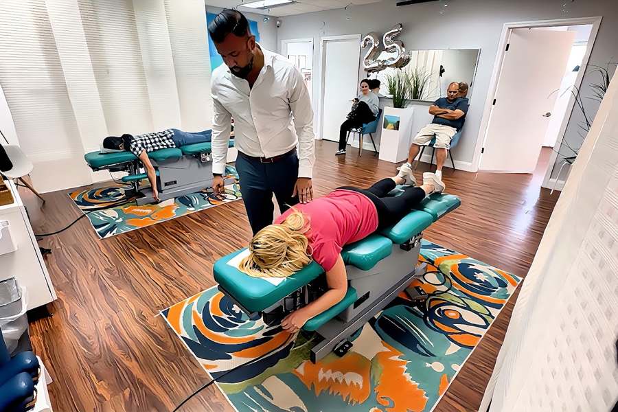 Dynamic Chiropractic Center — Chiropractic in SW 8th St #215, Miami