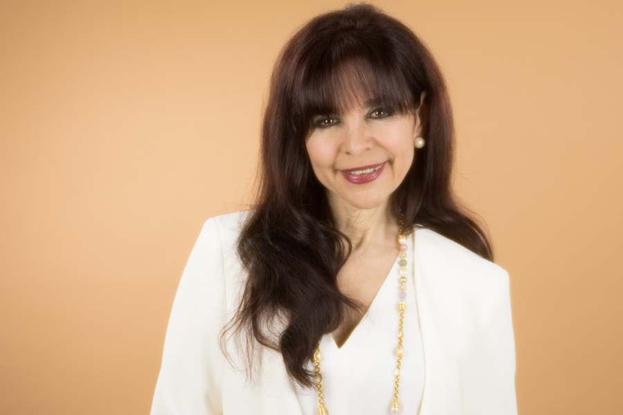 Ligia Houben — Counsellors & Mentors in SW 57th Ave #211, Miami
