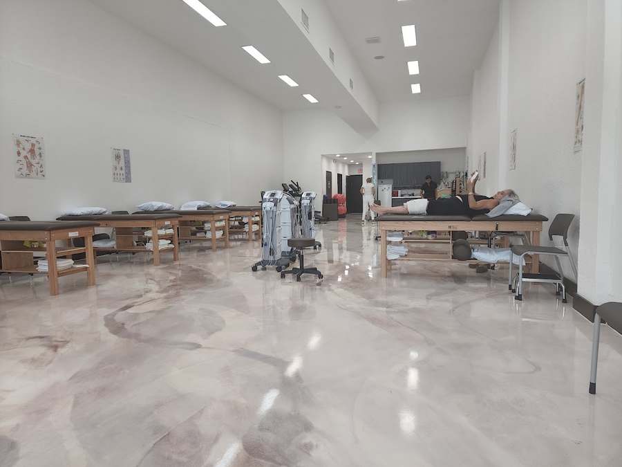 SOS PHYSIO - Miami Beach — Physical & Rehabilitation Therapy in Arthur Godfrey Rd, Miami