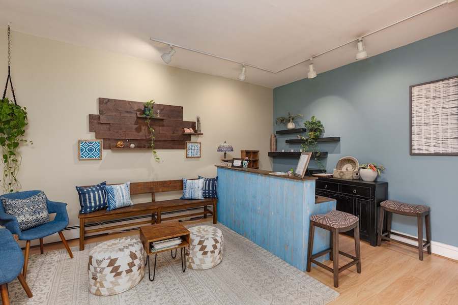 Red Moon Wellness — Massage Therapy in 5th Ave 2nd floor, New York