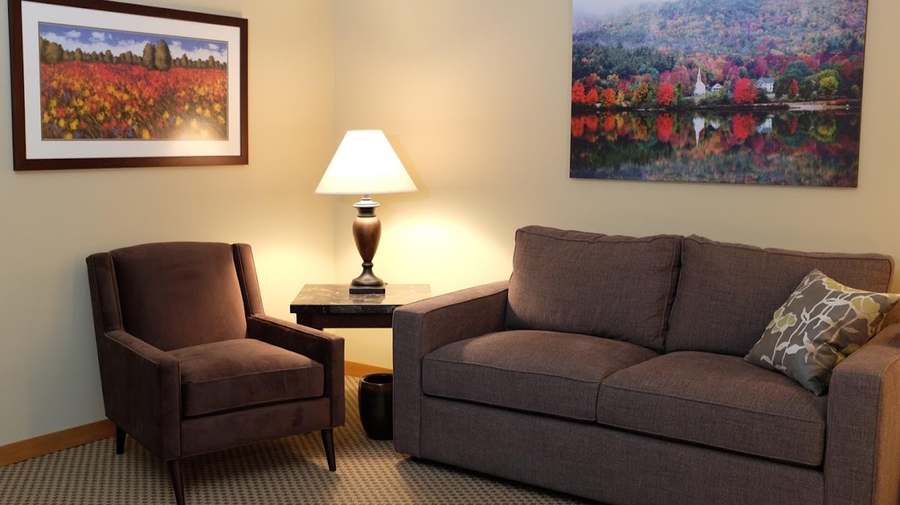 Bob & Karin Matthews — Psychotherapy in Queen Anne Ave N #303, Seattle