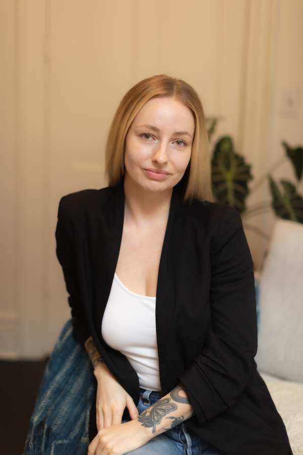 Carrie McConnell Therapy — Psychotherapy in E Madison St, Seattle