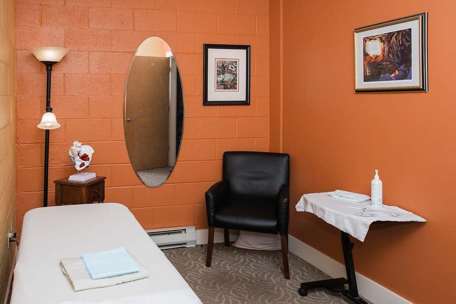 Kinetic Physical Therapy — Physical & Rehabilitation Therapy in California Ave SW, Seattle