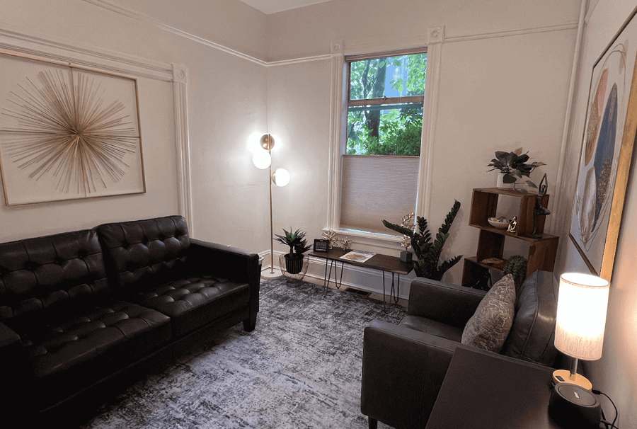 Meadowbrook Counseling — Psychotherapy in 28th Ave E, Seattle