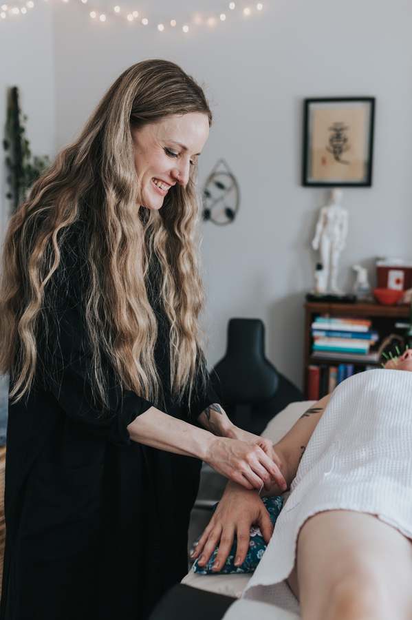 Moonlight Medicine — Acupuncture in Queen Anne Ave N #204, Seattle