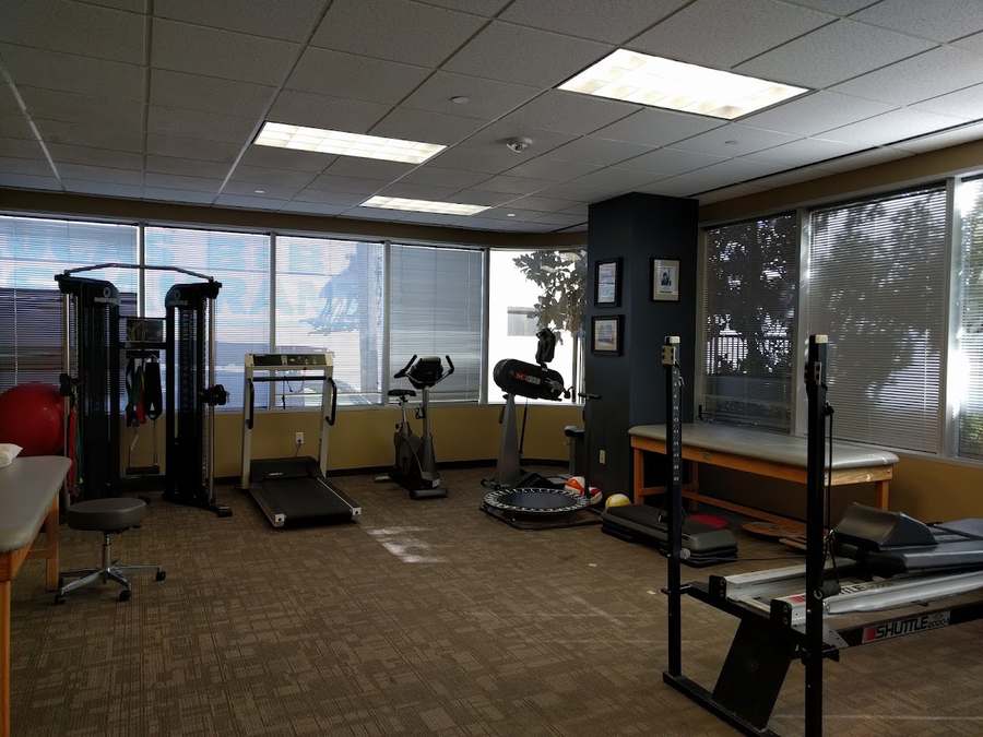Uptown Orthopedic Manual Physical Therapy Institute — photo 1