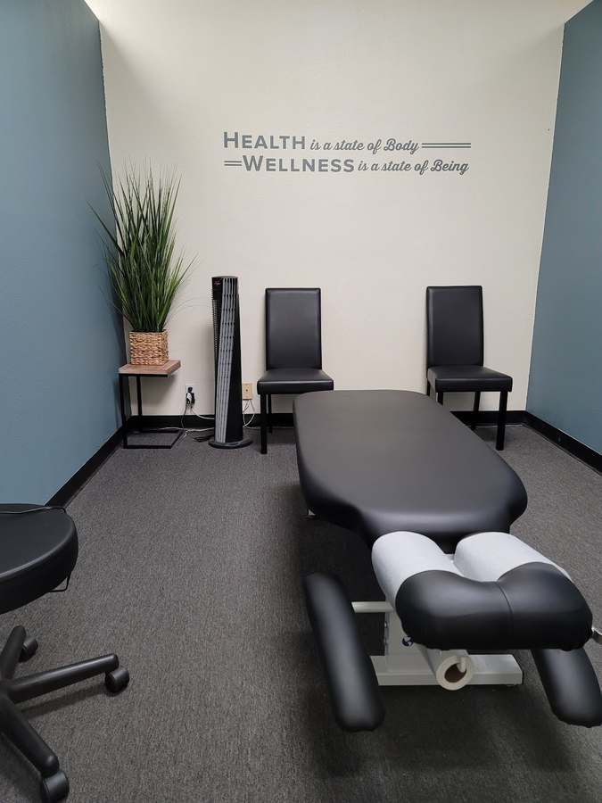 Pain Relief Chiropractic & Wellness — photo 1