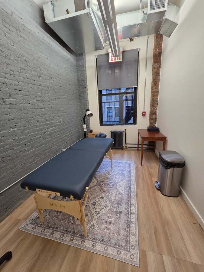 DH Acupuncture: Donghwan Lee, DAOM, LAc, Dipl OM — photo 1