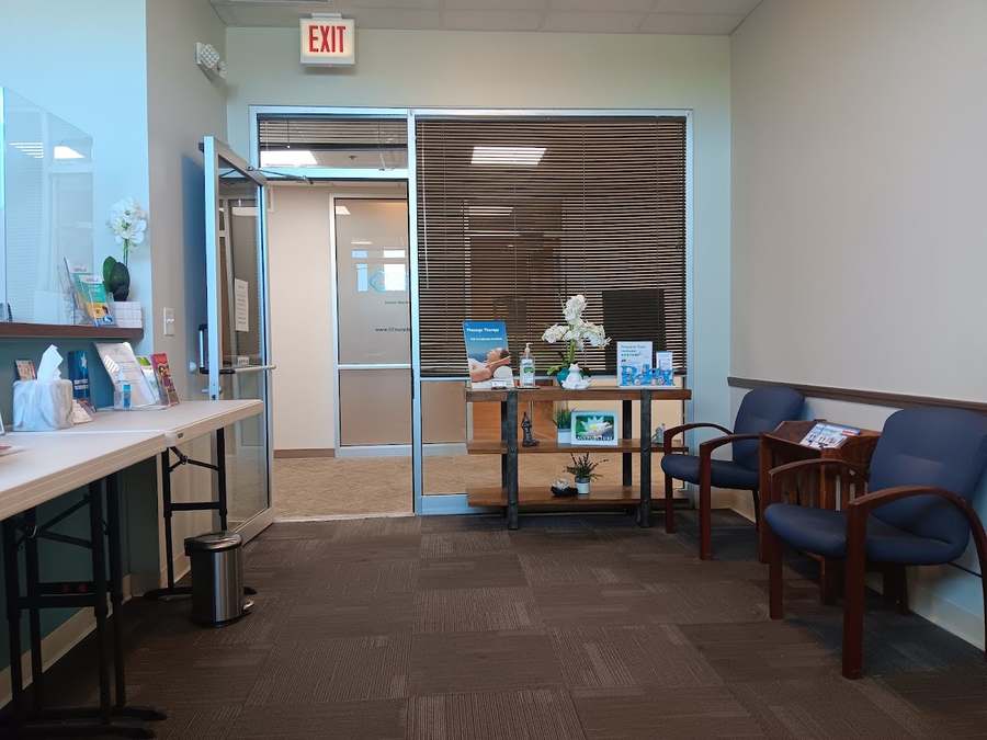 Hyde Park Chiropractic Wellness Center — photo 1
