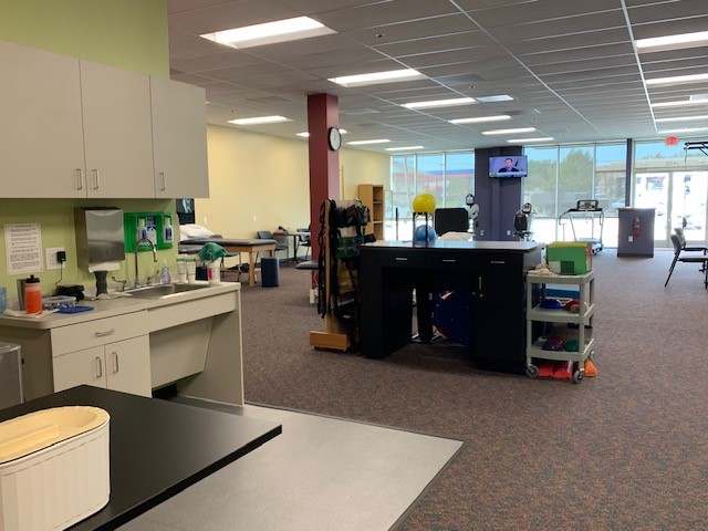 Green Oaks Physical Therapy — photo 1