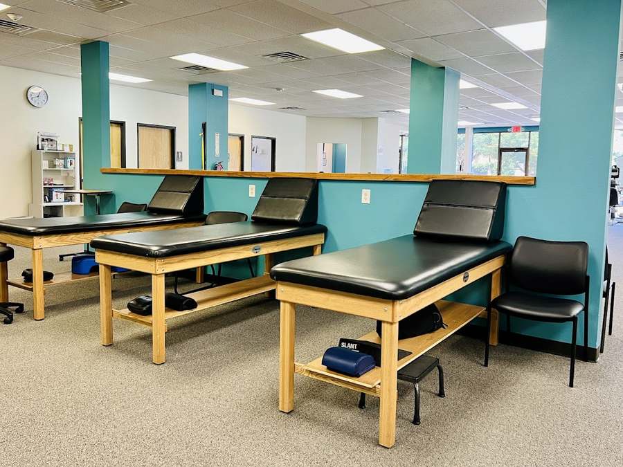 Green Oaks Physical Therapy — photo 1