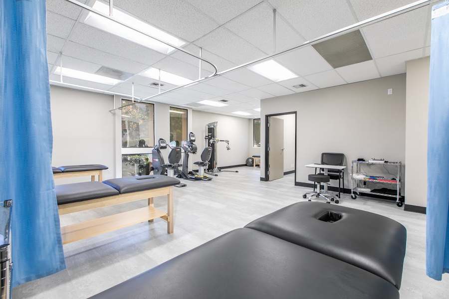 Dynamic Physical Therapy - Woodland Hills — photo 1