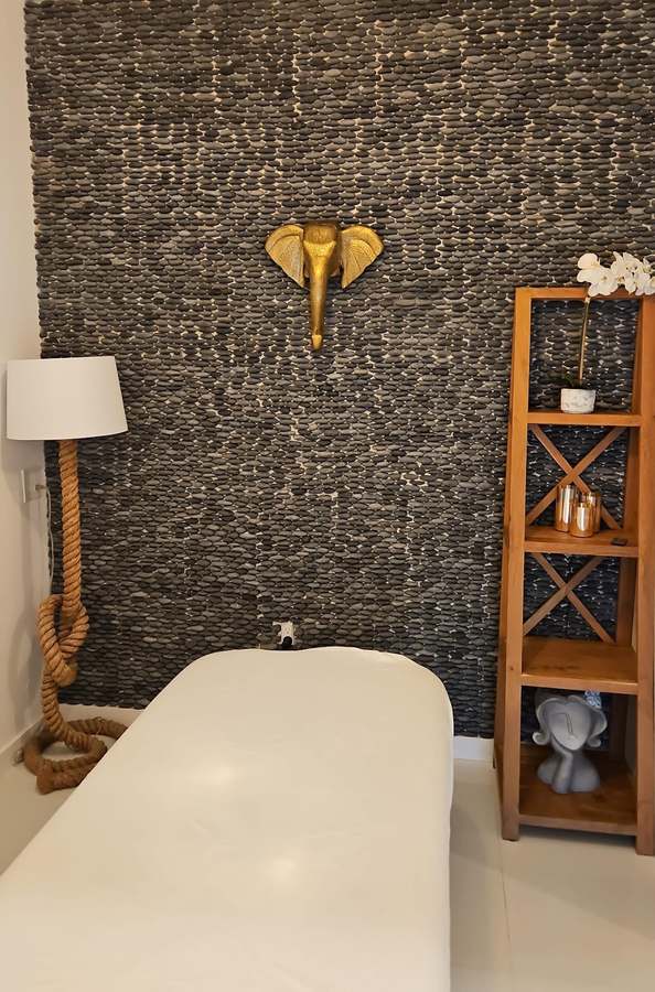 Neo Brickell Massage — photo 1