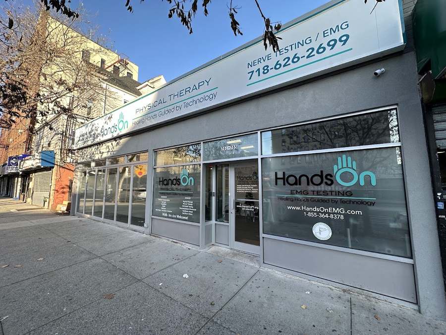 Hands-On Physical Therapy - Allerton — photo 1