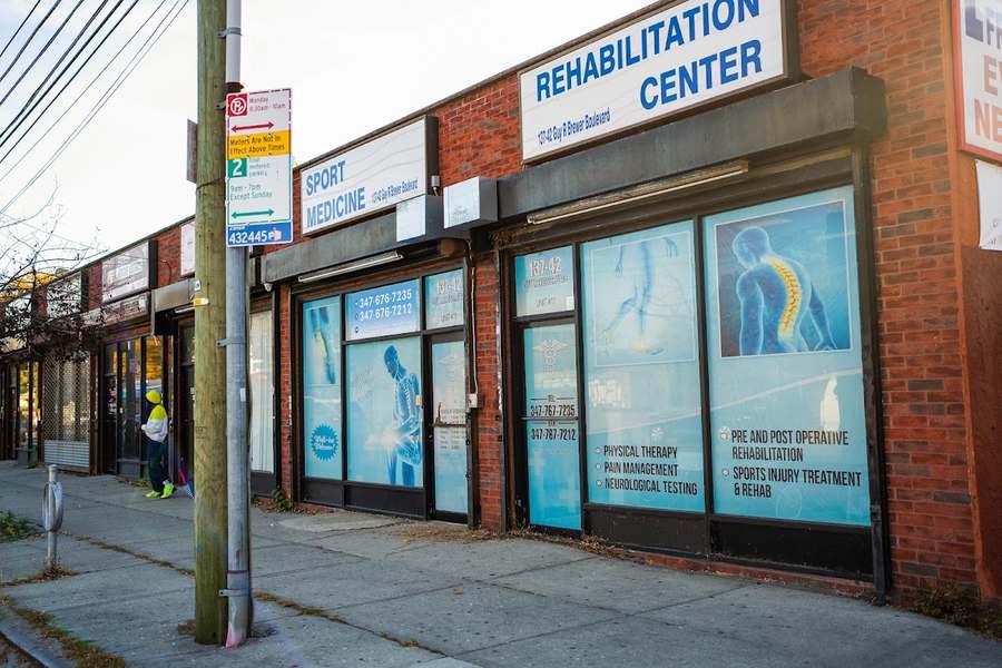 SPINAL ZONE CHIROPRACTIC — photo 1
