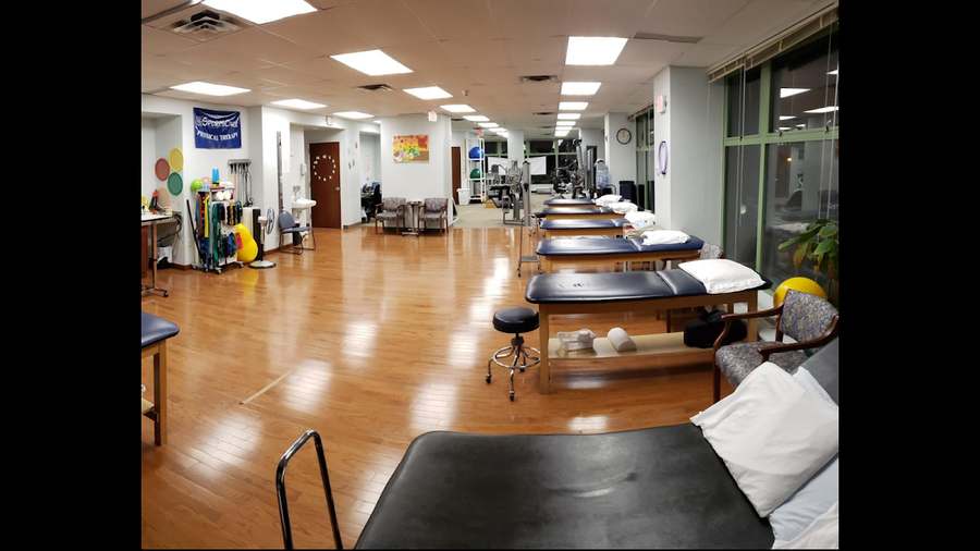 SportsCare Physical Therapy Carlstadt — photo 1