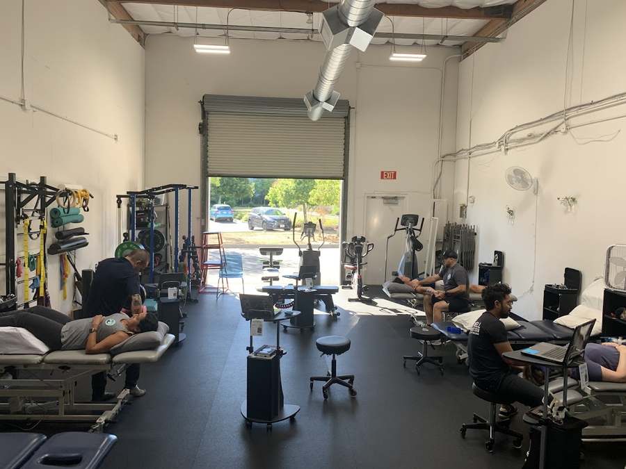 Advanced Physical Therapy & Wellness — photo 1