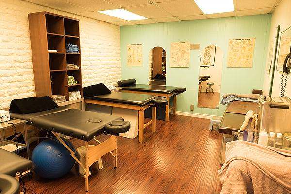 American Chiropractic Services - Robert Weinzimer, DC — photo 1